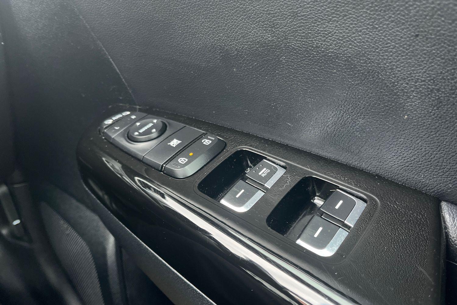 Kia SPORTAGE Photo 15