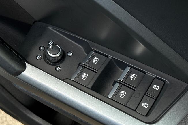 Audi Q3 Photo 31