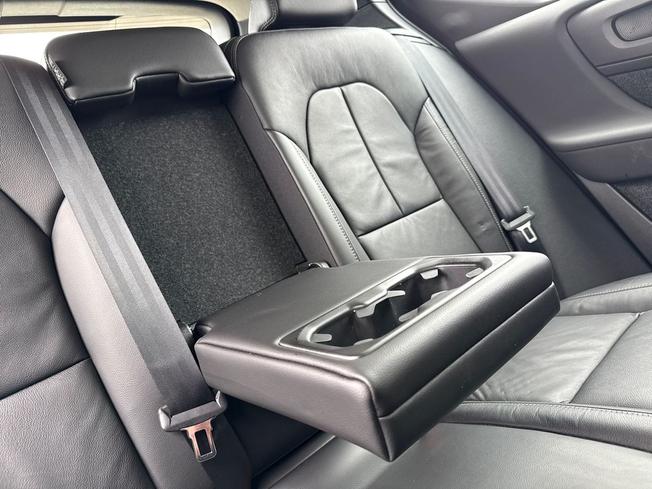 VOLVO Xc40 Photo 27