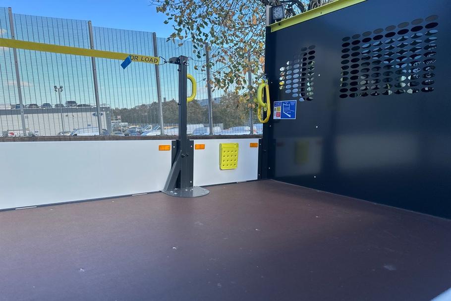 Used Ford TRANSIT 17