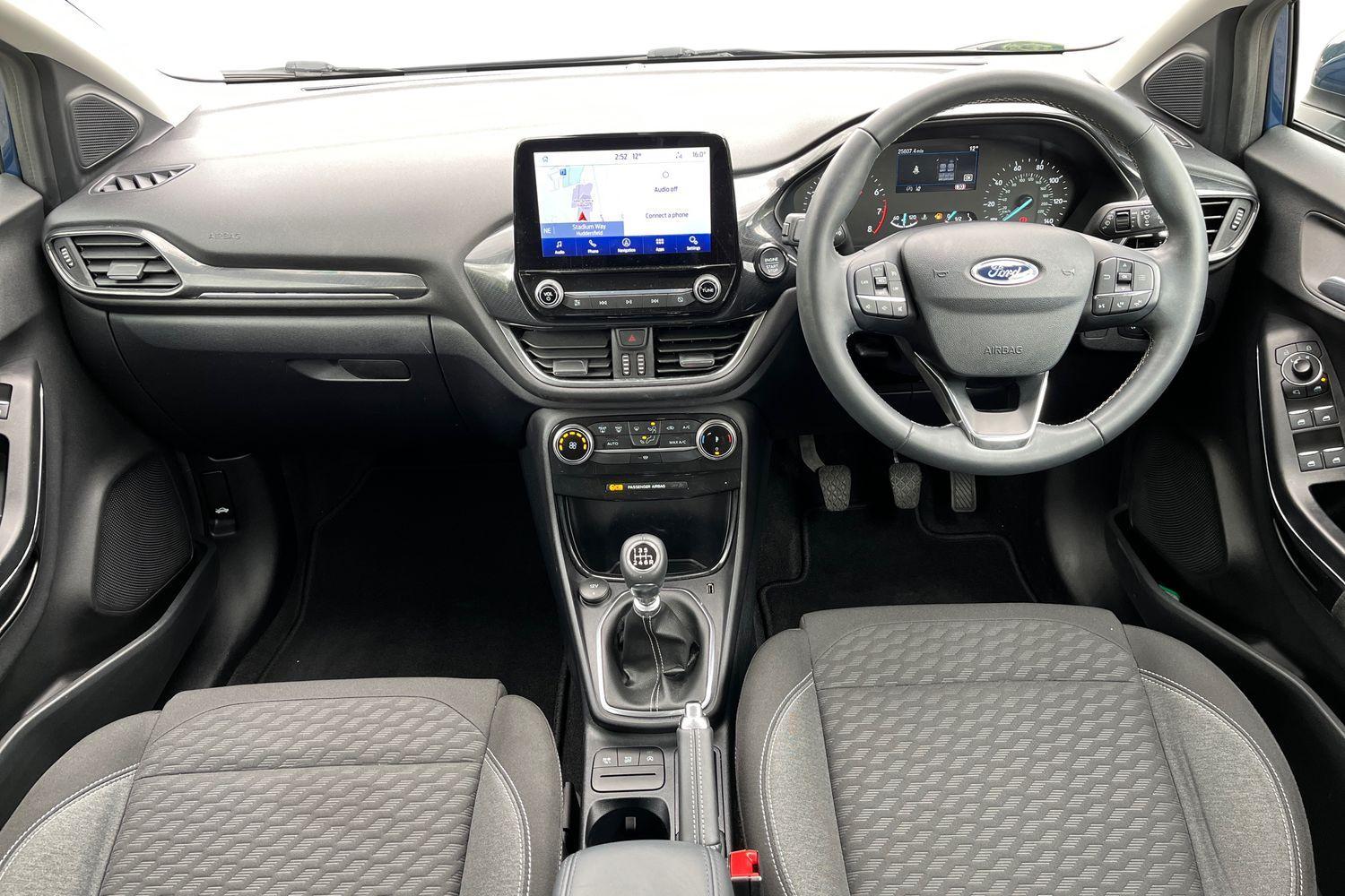Ford PUMA Photo 9