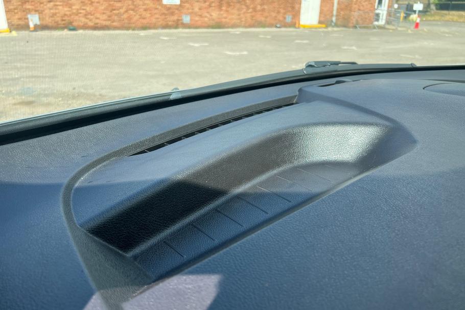 Used Ford TRANSIT CONNECT OY18OOX 30
