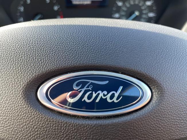 FORD Fiesta Photo 37