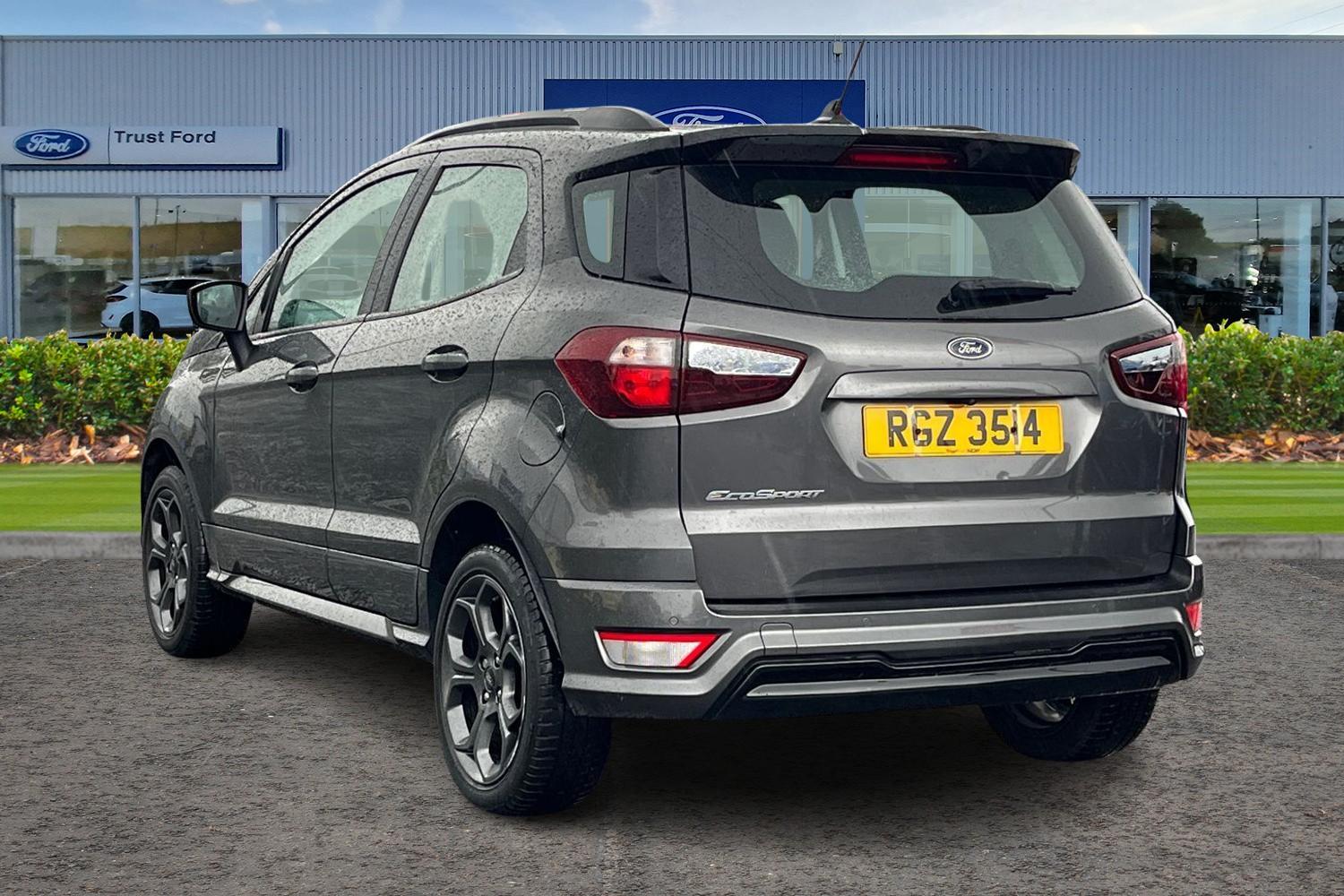 Ford EcoSport Photo 1