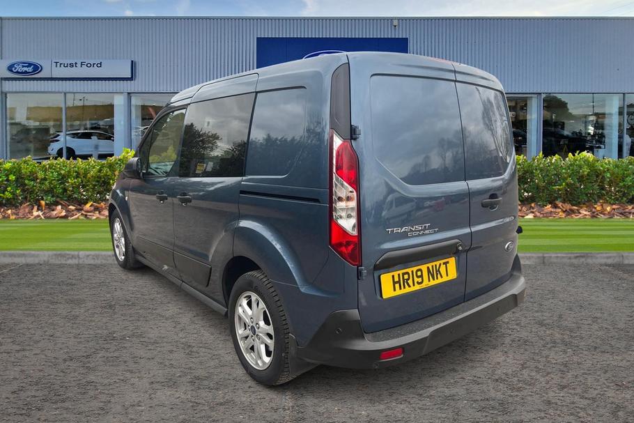 Used FORD TRANSIT CONNECT HR19NKT 2