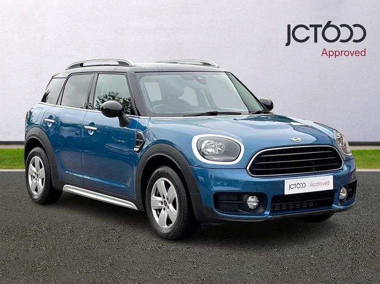 Used 2019 MINI Countryman 1.5 Cooper Classic SUV 5dr Petrol Steptronic Euro 6 (s/s) (136 ps) Blue at JCT600