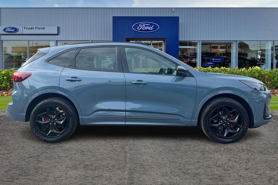 Ford KUGA Photo autoimg-93b53c8abca6dc6bc80df350e7b794da1a65f2c8.jpg