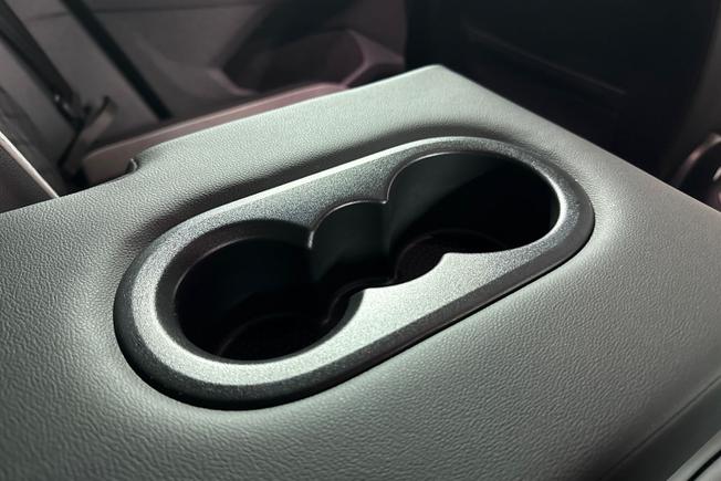 VOLKSWAGEN Tiguan Photo 32
