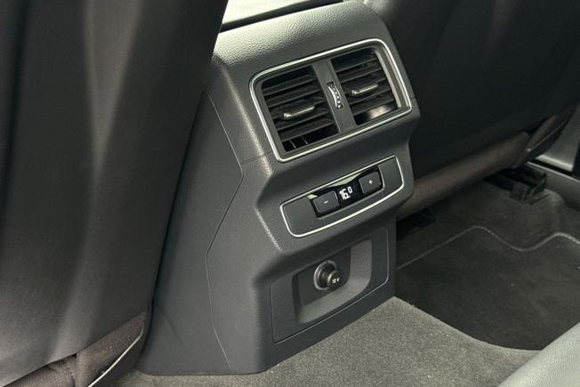 AUDI Q5 Photo 24