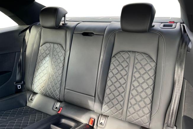 AUDI S5 Photo 9