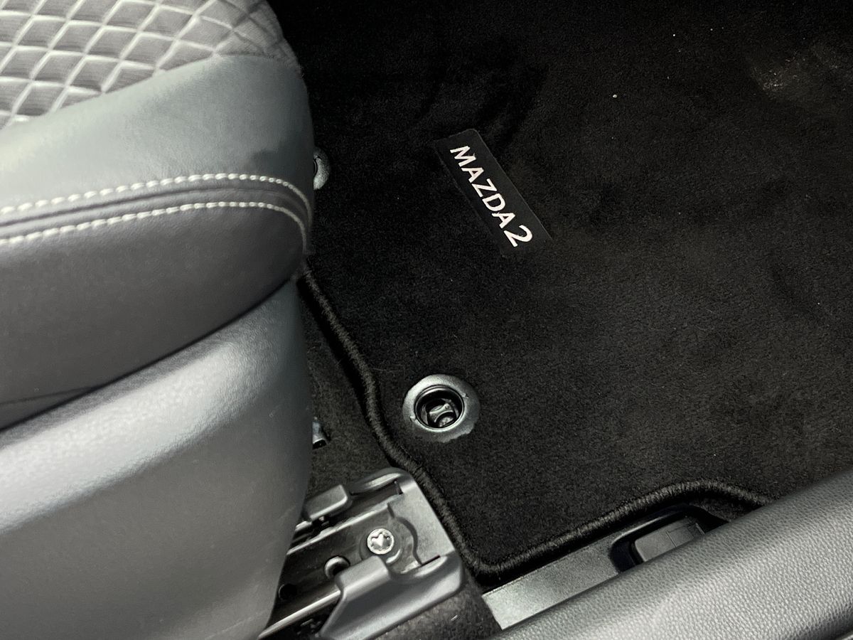 Mazda Mazda2 HYBRID Photo 27