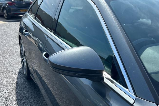 AUDI A6 Avant Photo 20