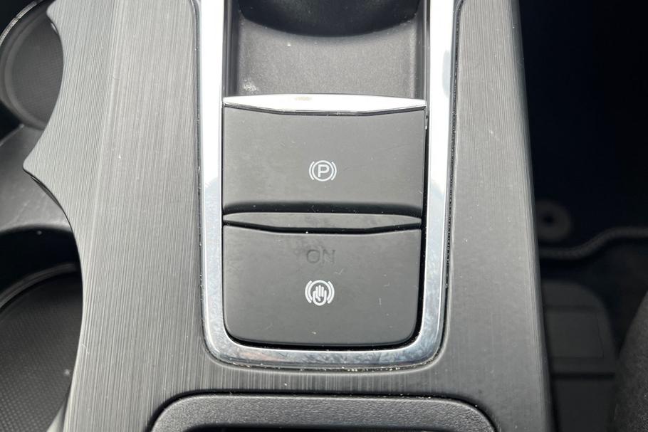 Used Ford KUGA WV25UWO 33