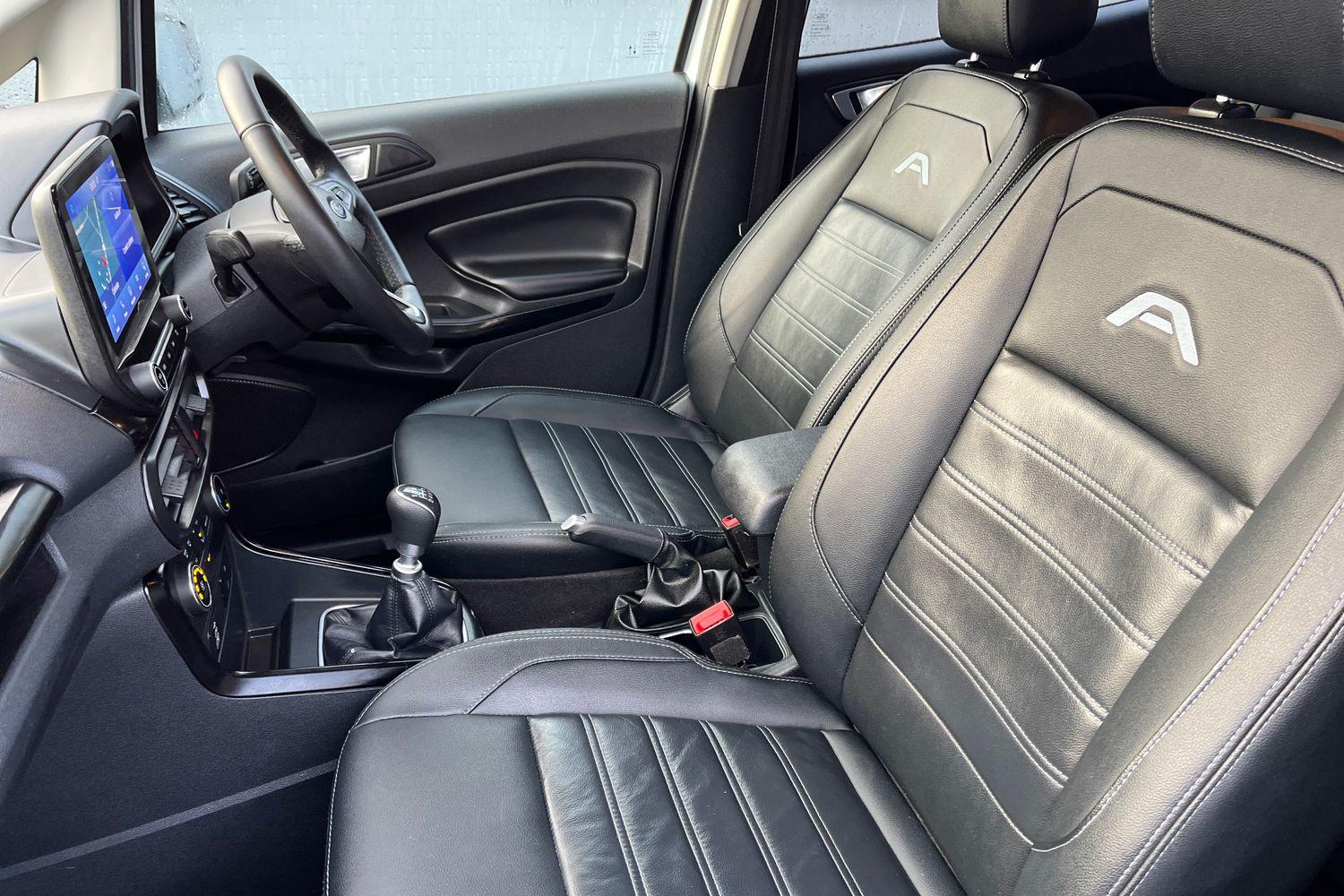 Ford ECOSPORT Photo 18