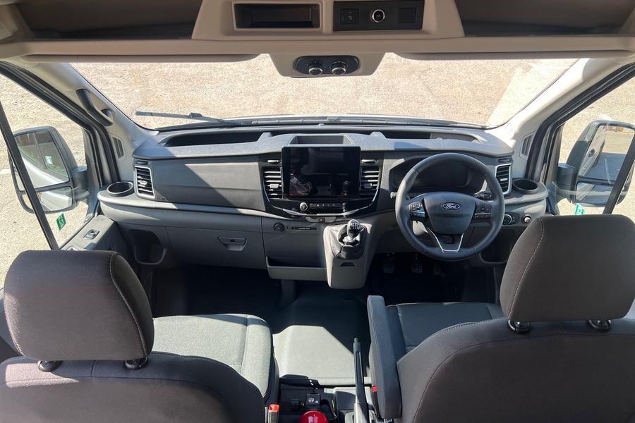 Ford TRANSIT Photo autoimg-93d7b407c66efe2bfee7388abbe50d368bf74645.jpg