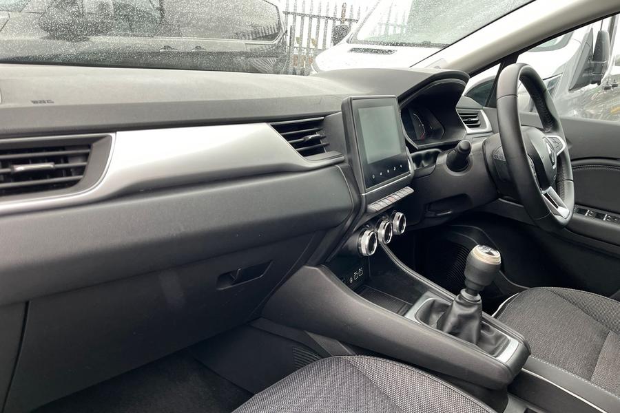 Renault CAPTUR Photo autoimg-93e3292a10b57e86c8787f25b2e4a25e524a3202.jpg
