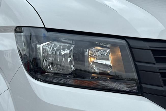 VOLKSWAGEN Crafter Photo 19