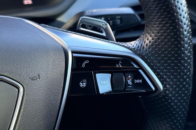 AUDI E-Tron Gt Photo 17