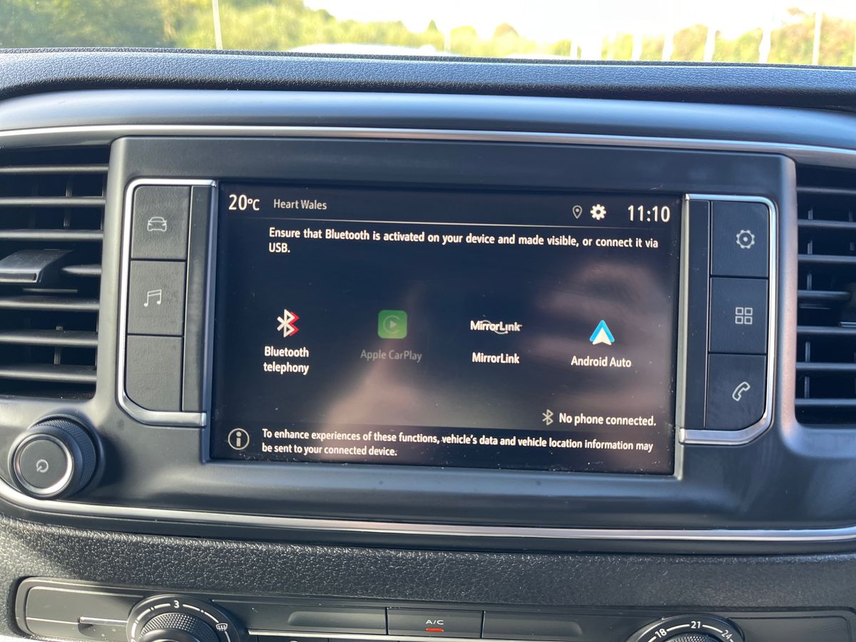 Vauxhall Vivaro Photo 34