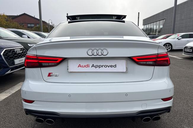 Audi S3 Photo 30