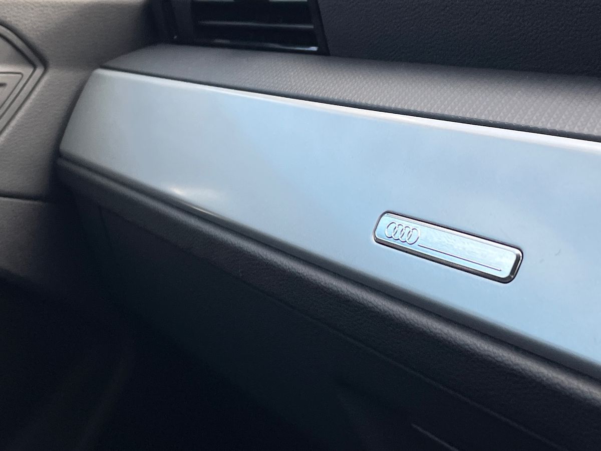 Audi Q3 Photo 35
