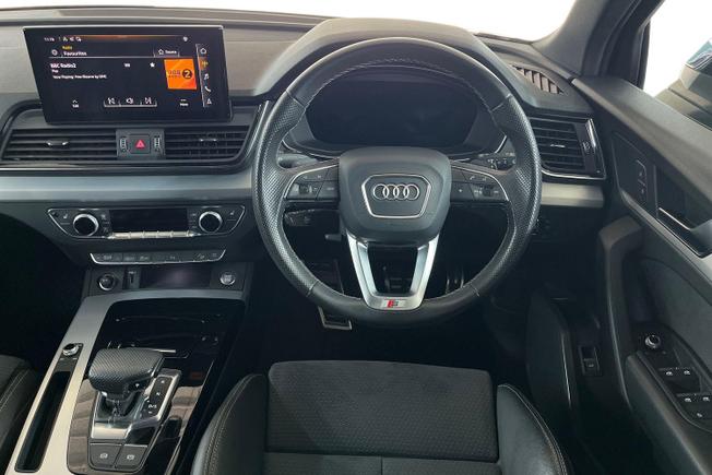 AUDI Q5 Photo 11