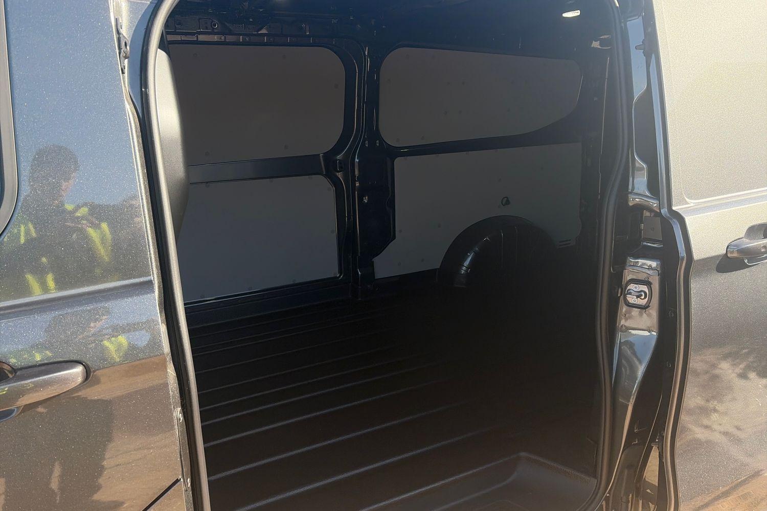 Ford TRANSIT CUSTOM Photo 3