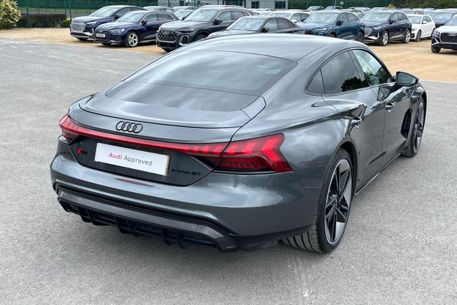 AUDI Rs E-Tron Gt Photo 22