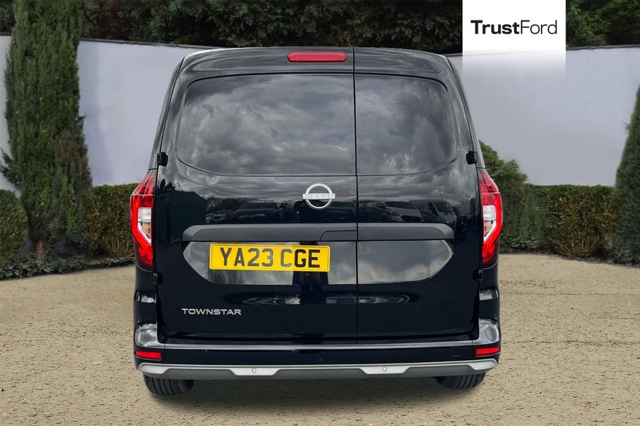 Used NISSAN TOWNSTAR YA23CGE 13