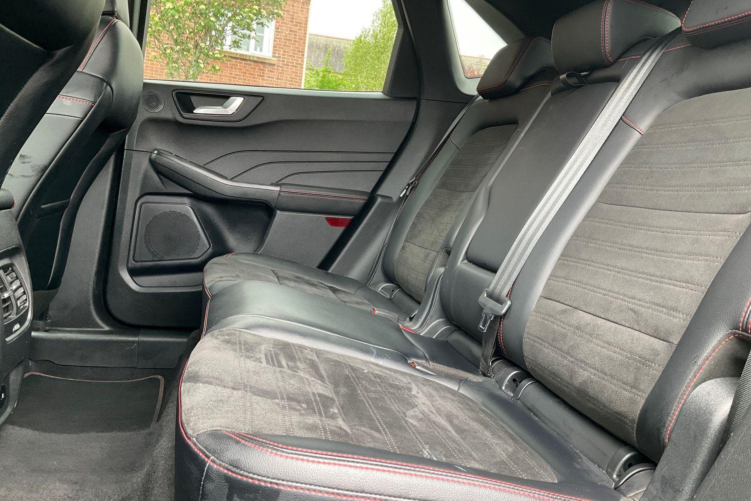 Ford KUGA Photo 19