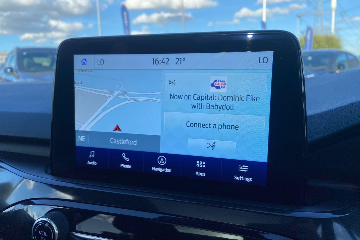 Ford KUGA Photo 28