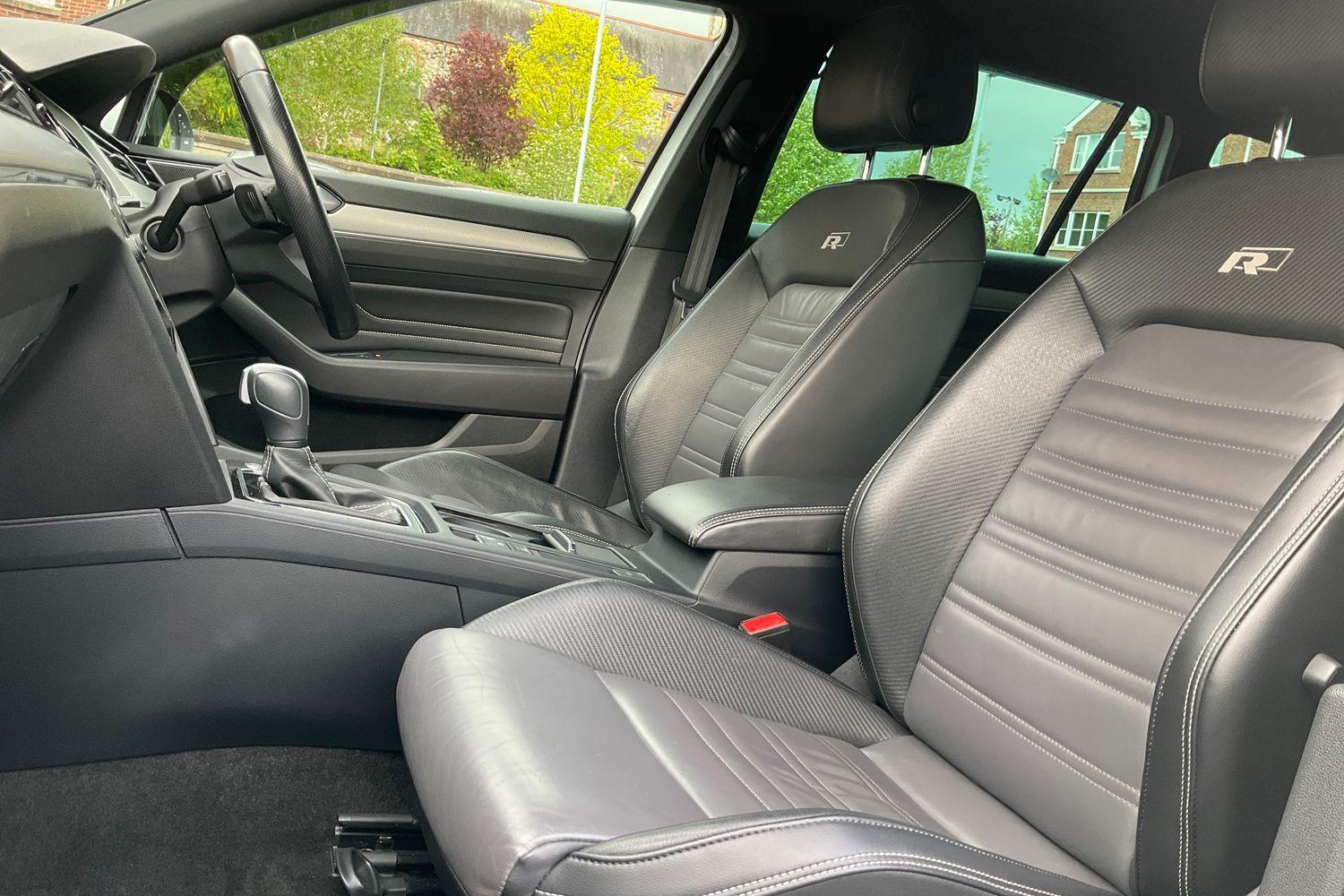 Volkswagen PASSAT Photo 18