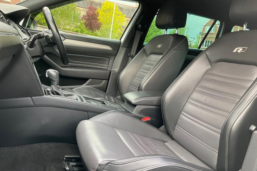 Volkswagen PASSAT Photo autoimg-93fd5ff216bcb15f8de59be2c2180da7b98d9f69.jpg