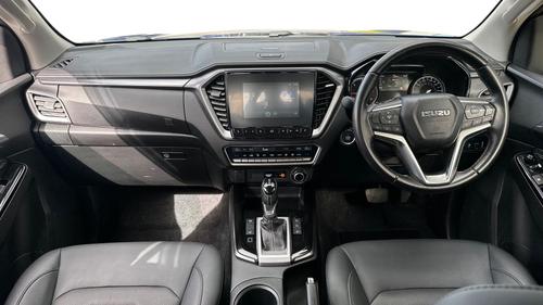 Isuzu D-Max Photo autoimg-93ffda0dab9d337af6b7730be2dec7c22507fbdc.jpg
