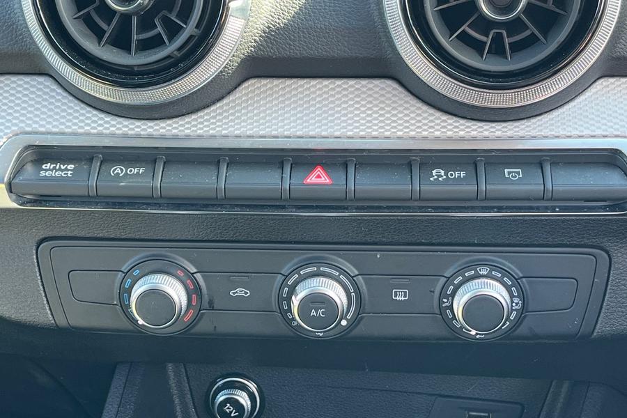 Audi Q2 Photo autoimg-94018dd304cc045cb67206b335dda2d7cd433f8b.jpg