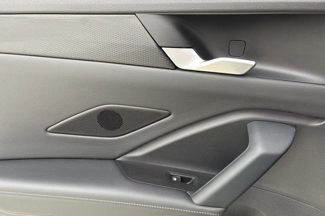 VOLKSWAGEN Tiguan Photo 34