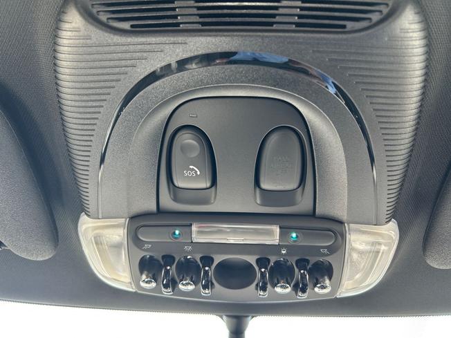 MINI Hatch Photo 29