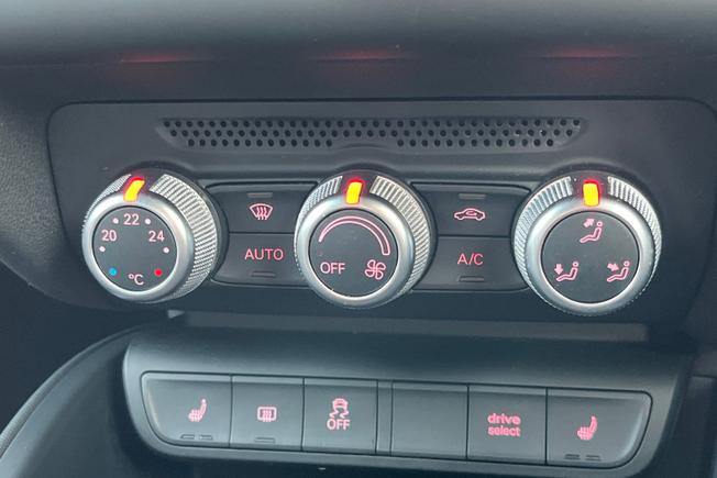 AUDI S1 Photo 26