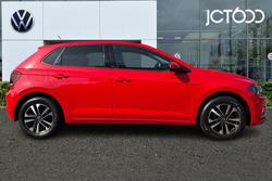 VOLKSWAGEN Polo Photo 4