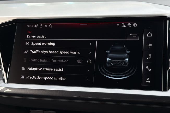 Audi Q4 e-tron Photo 33