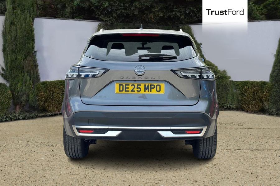 Nissan Qashqai Photo autoimg-94095eda15928e85cd06a10cdddd9e68e5ef7b96.jpg