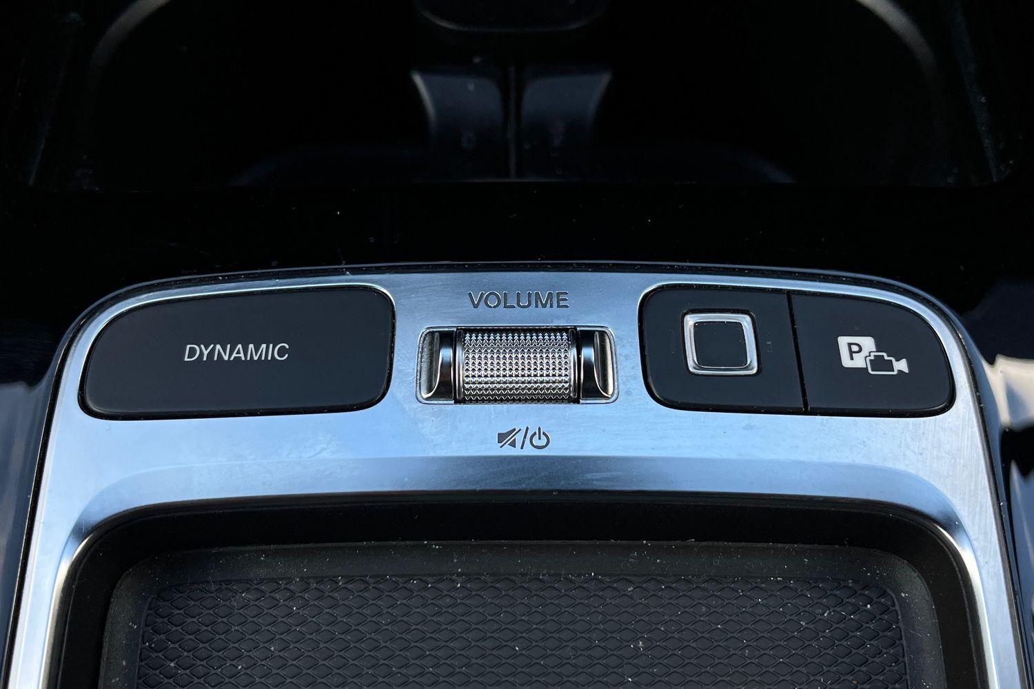 Mercedes-Benz CLA Photo 34