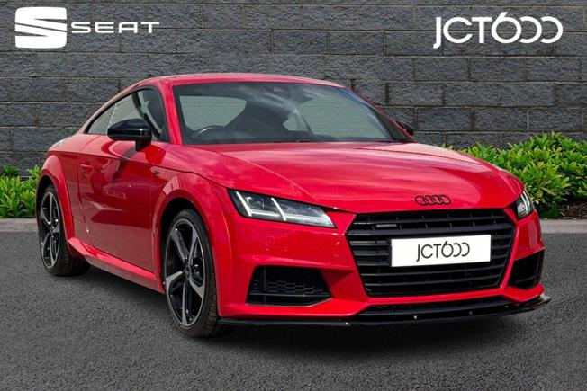 AUDI TT Photo 1