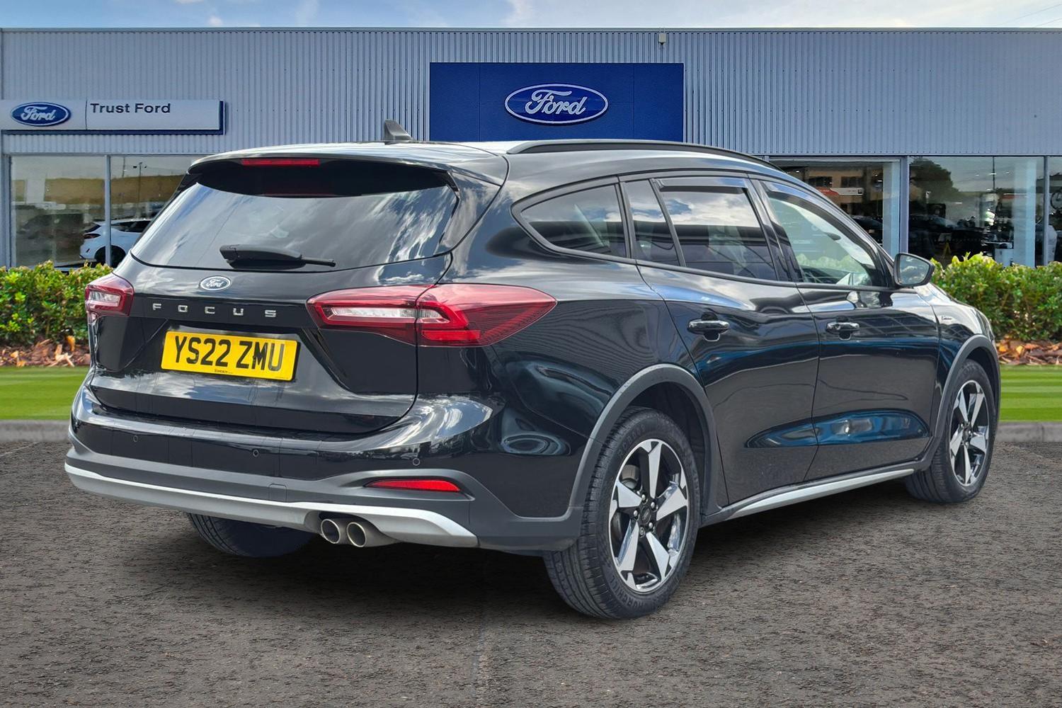 Ford Focus Photo 3