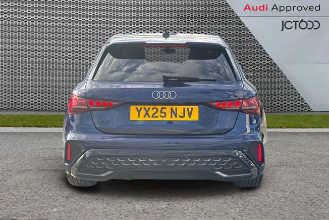 AUDI A3 Photo 7