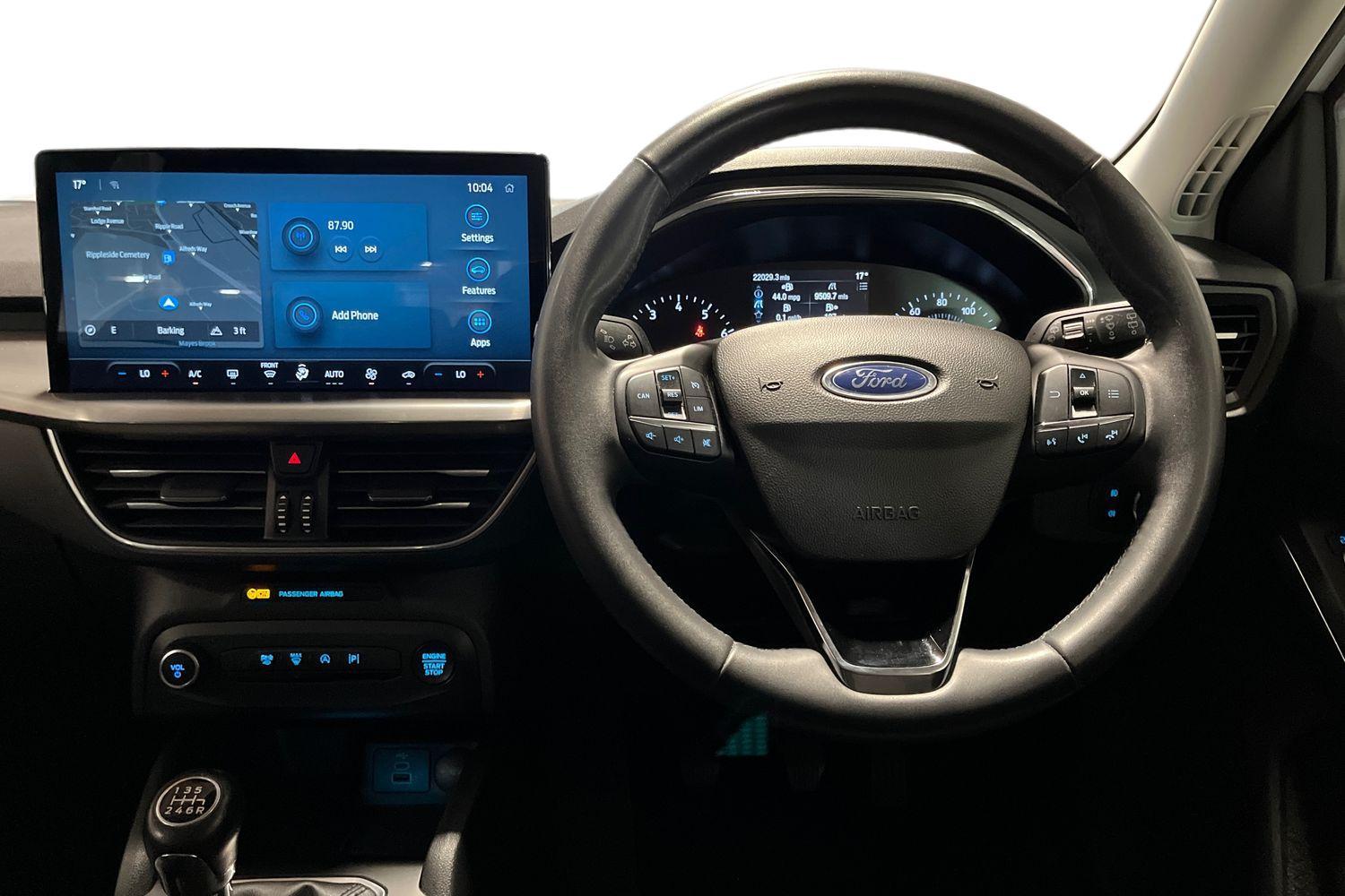 Ford FOCUS Photo 10