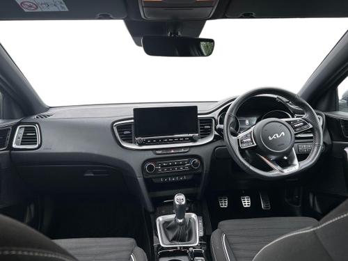 Kia CEED Photo autoimg-941a0e0adbc4efd2605bba307975f3af91bb9a78.jpg