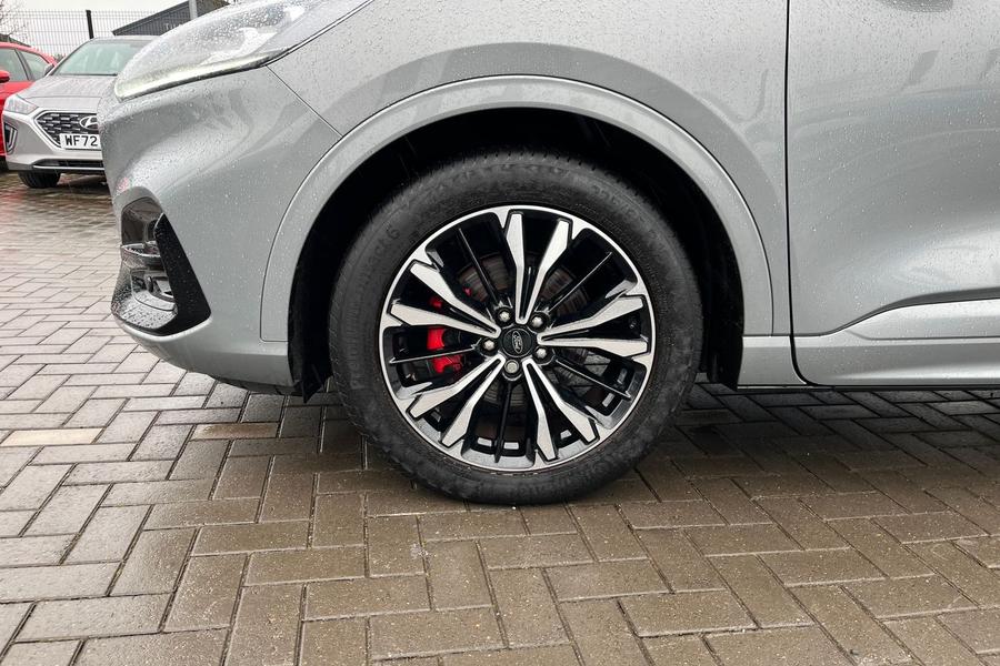 Ford Kuga Photo autoimg-941abd42eb18db900966c5028b4c435412342714.jpg