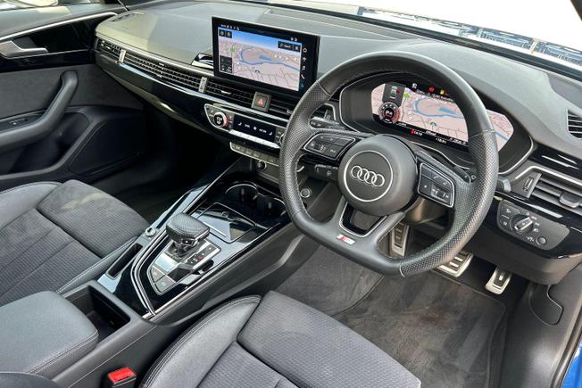 AUDI A4 Photo 6