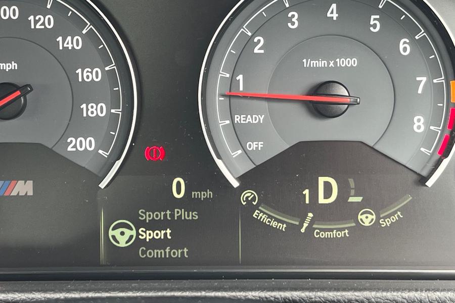 BMW M4 Photo autoimg-941be674b08963c42b8e201b7ada2ce83ce6dbef.jpg